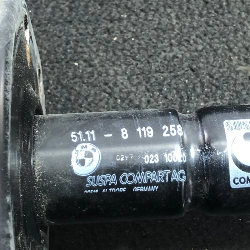 Suport intaritura bara fata / BMW Seria 3 E36 1997 / Caroserie, oglinzi si faruri