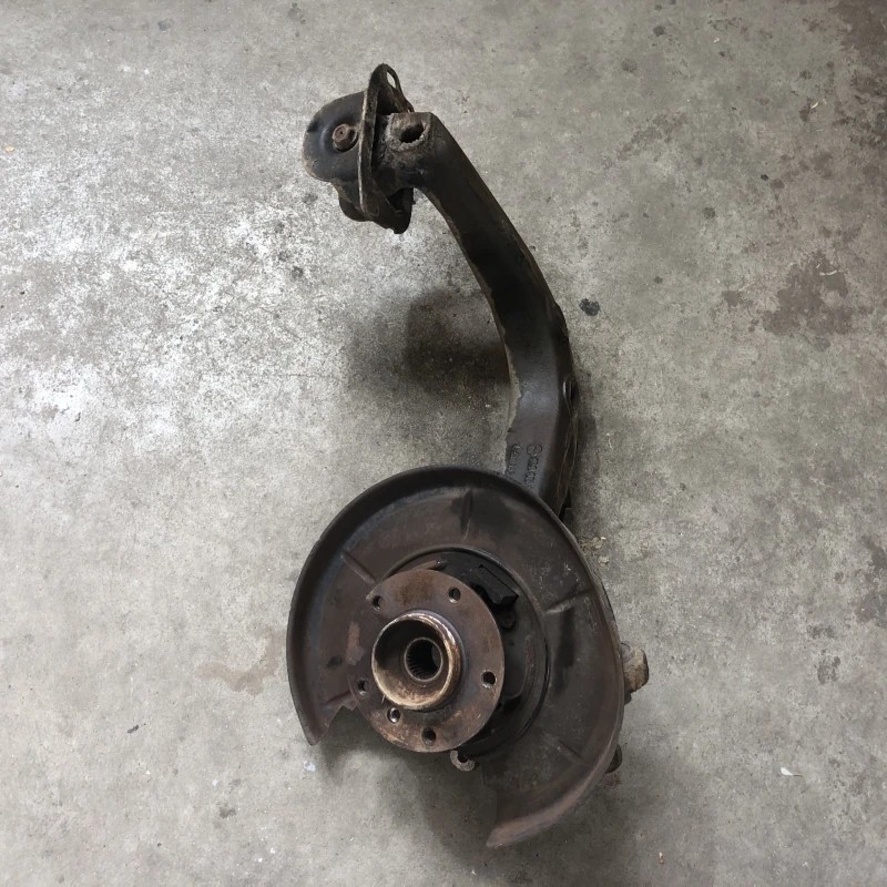 Fuzeta dreapta spate BMW Seria 3 E36 1997