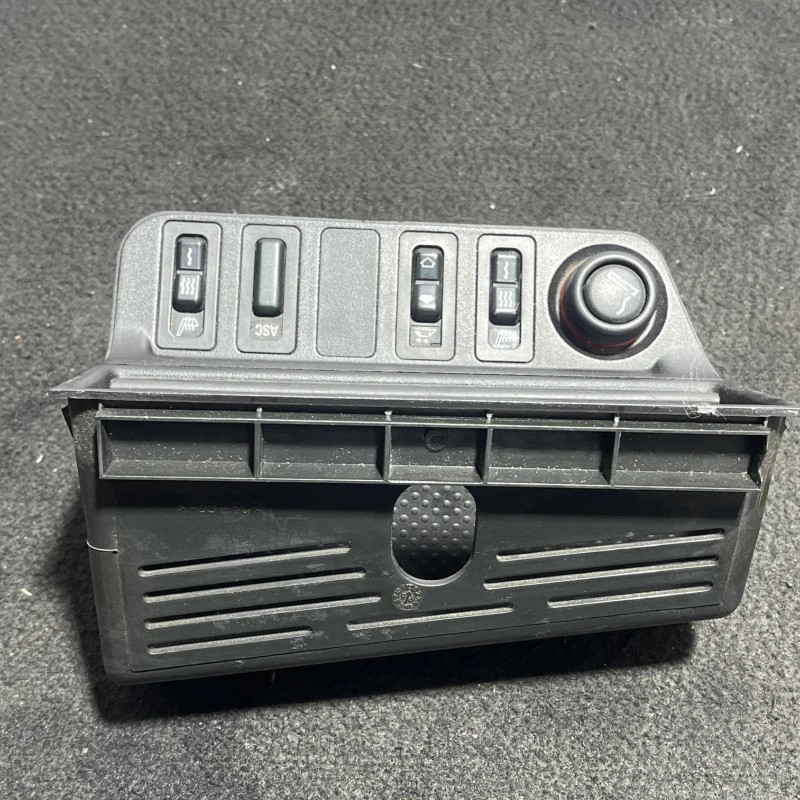 Butoane consola centrala / BMW Seria 3 E36 1997 / Interior