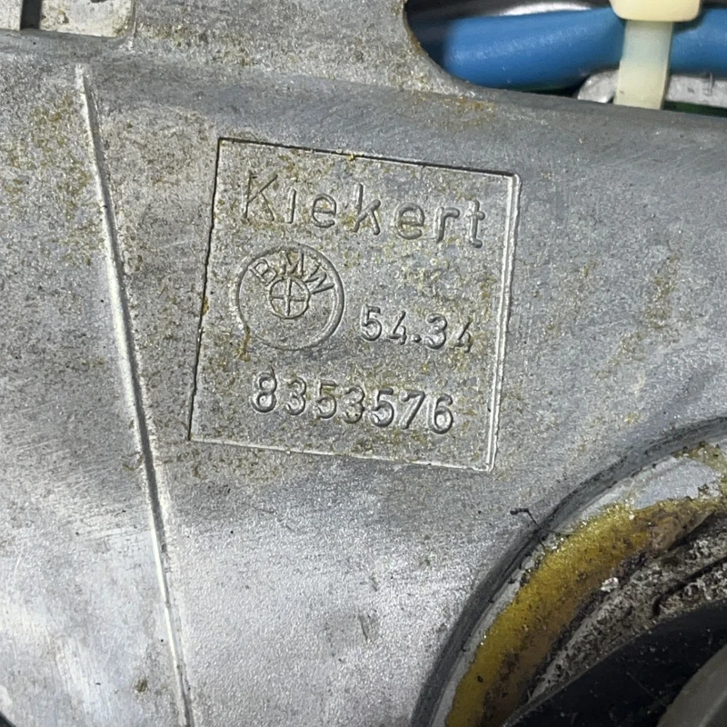 Motoras soft-top / BMW   1997 / Audio si electronice