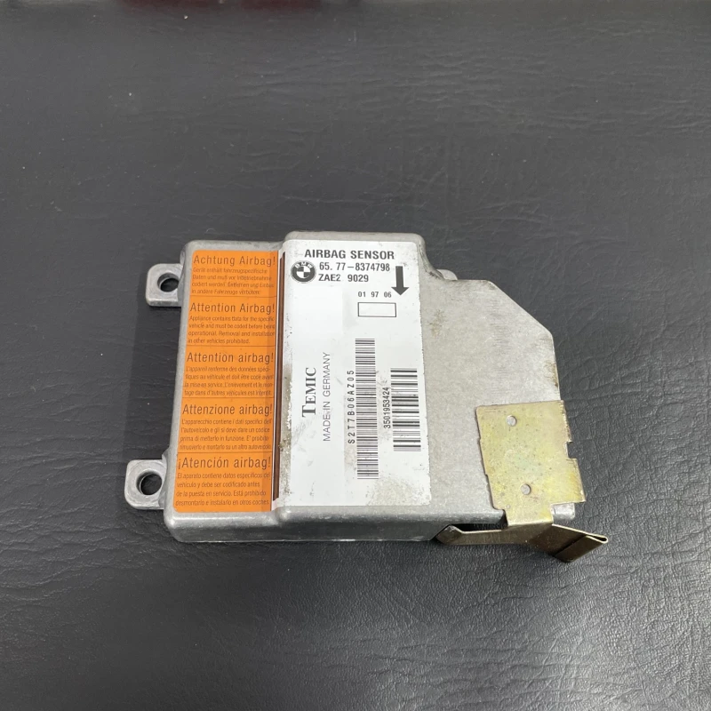 Calculator airbag / BMW 1997 / Audio si electronice