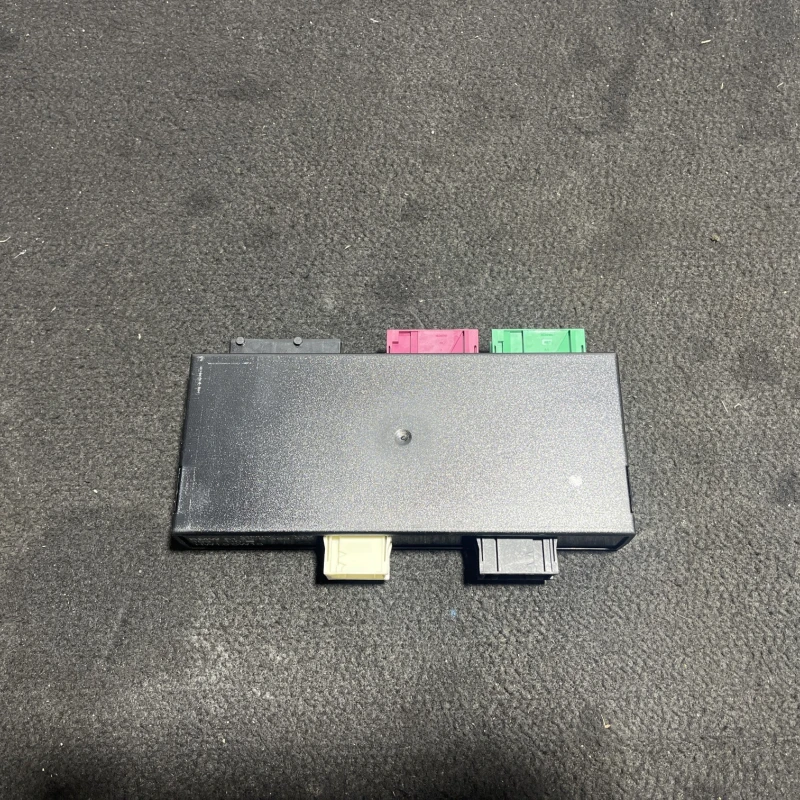 Calculator confort bcm / BMW 1997 / Audio si electronice