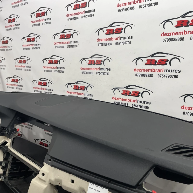 Plansa bord / BMW Seria 5 F10 2011 / Interior
