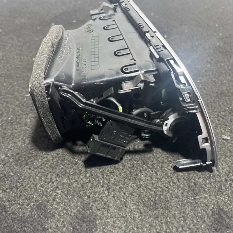 Grila aer bord / Audi A6 C7 2013 / Interior