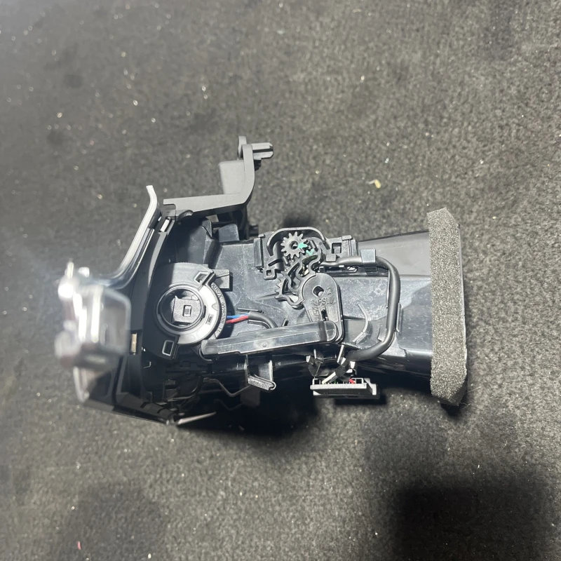 Grila aer bord / Audi A6 C7 2013 / Interior