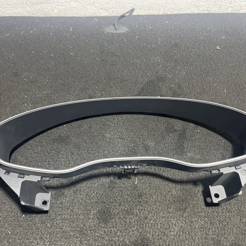 Ornament trim ceas bord / Audi A6 C7 2013 / Interior