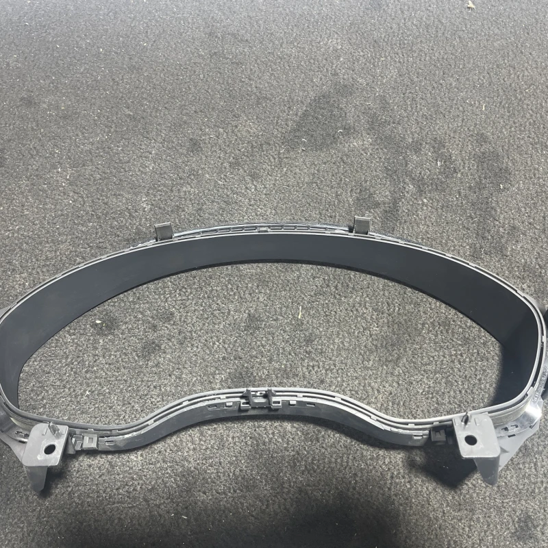 Ornament trim ceas bord / Audi A6 C7 2013 / Interior