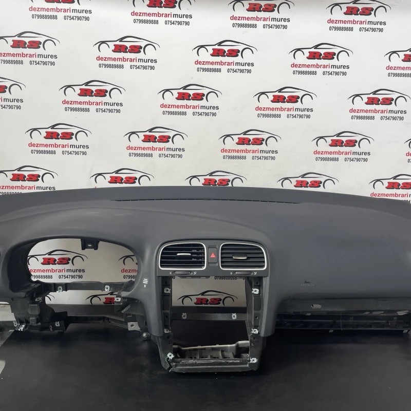 Plansa bord Volkswagen Golf MK6 2012