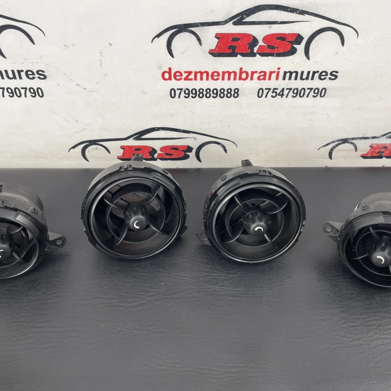 Grila aer bord / Mini R60 Countryman R60 Countryman 2012 / Interior