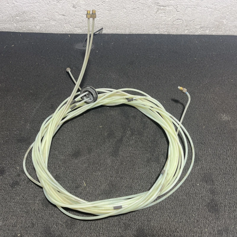 Furtun perne aer Mercedes-Benz 