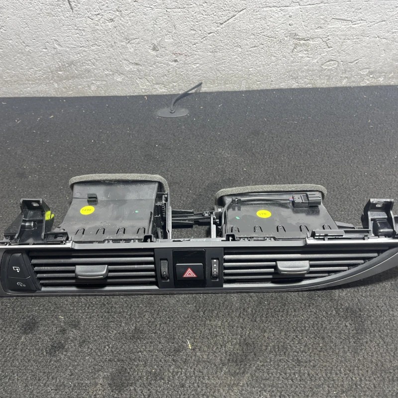 Grila aer bord / Audi A6 C7 2013 / Interior