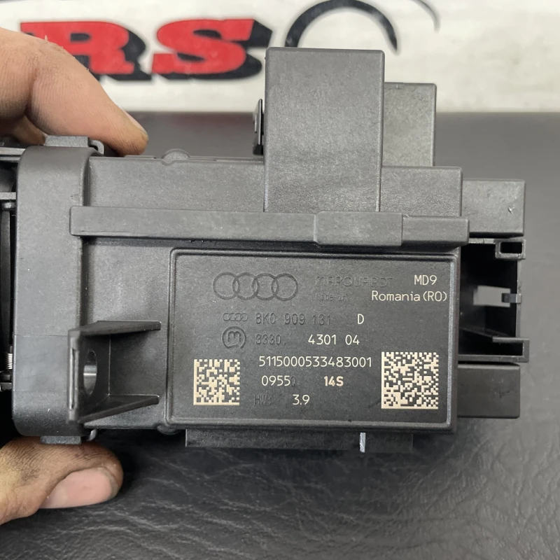 Contact cu cheie / Audi Q5 8R 2012 / Interior