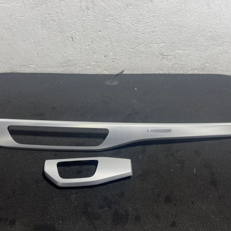 Ornament trim bord Audi 
