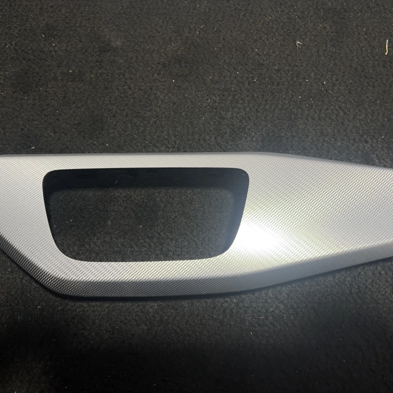 Ornament trim bord / Audi A4 B9 2016 / Interior