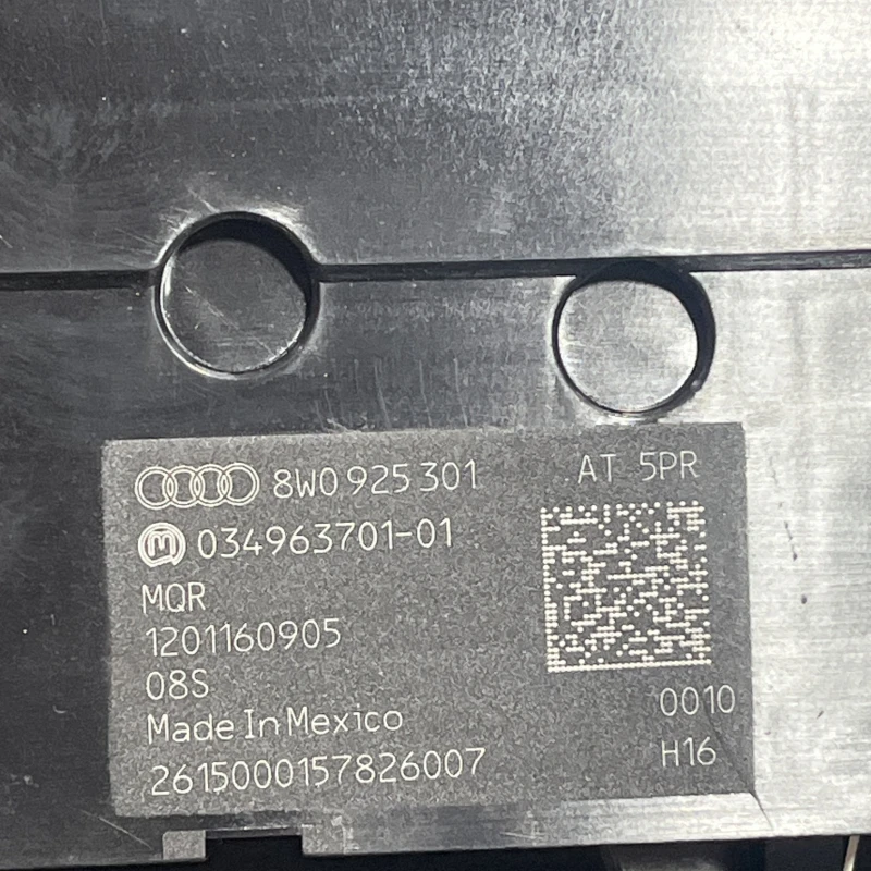Butoane consola centrala drive select / Audi A4 B9 2016 / Interior