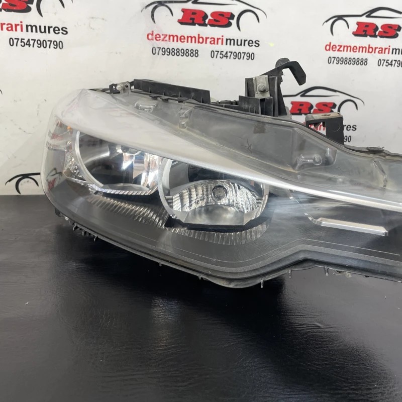 Far dreapta EUROPA / BMW Seria 3 F30 2013 / Caroserie, oglinzi si faruri