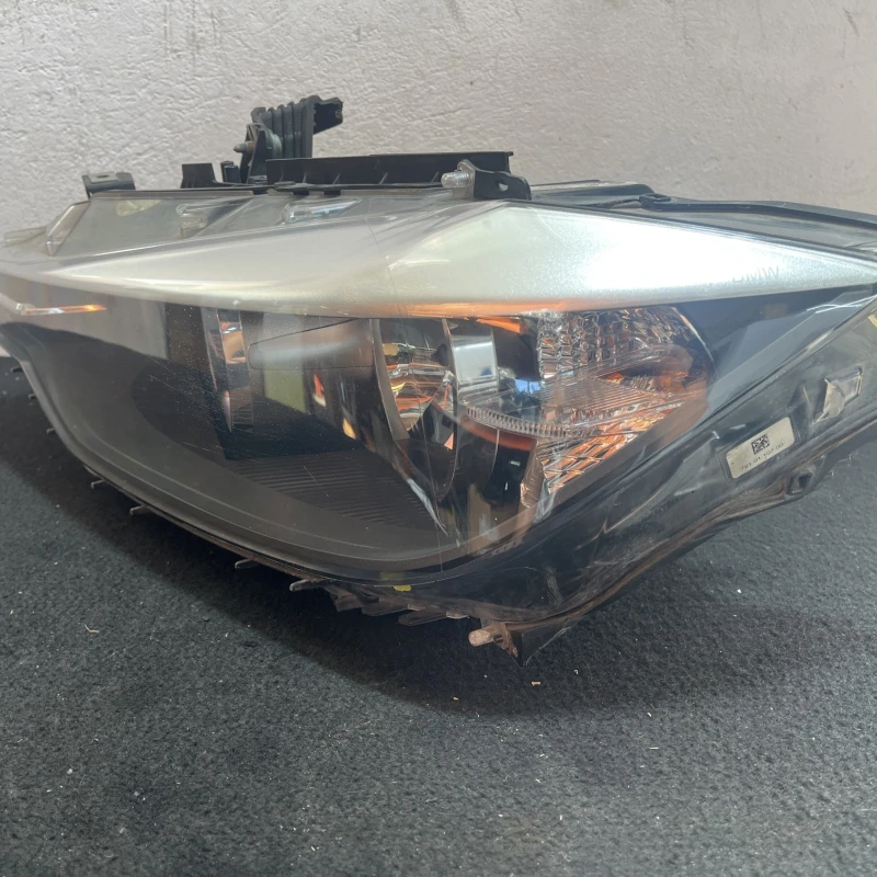Far stanga EUROPA / BMW Seria 3 F30 2013 / Caroserie, oglinzi si faruri