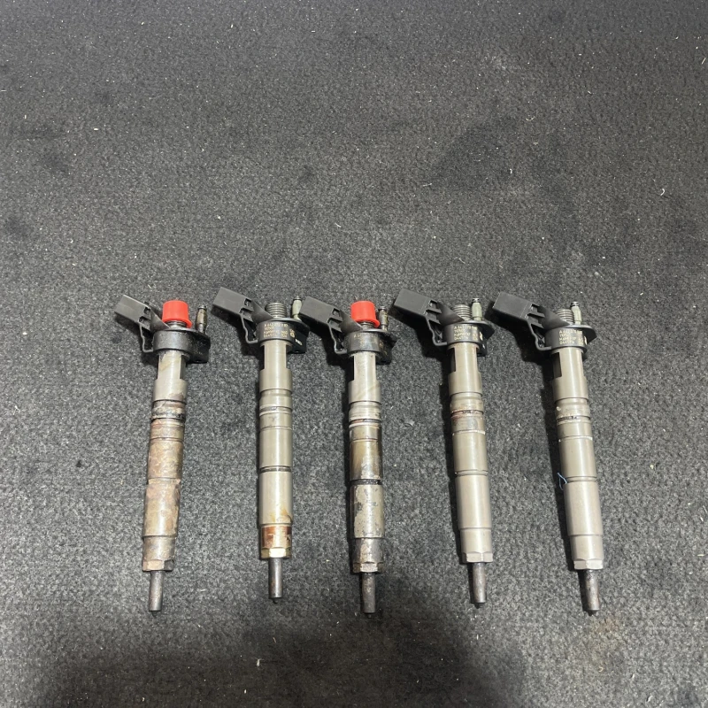 Injector Mercedes-Benz 