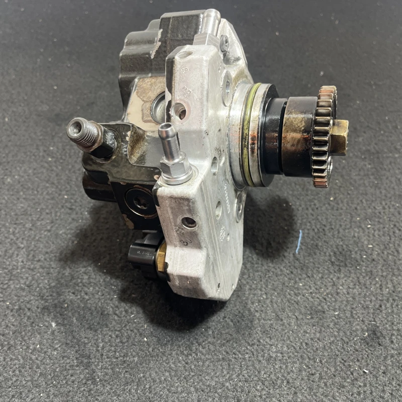 Pompa de injectie inalte / Mercedes-Benz R Class W251 facelift 2011 / Motor, racire si evacuare