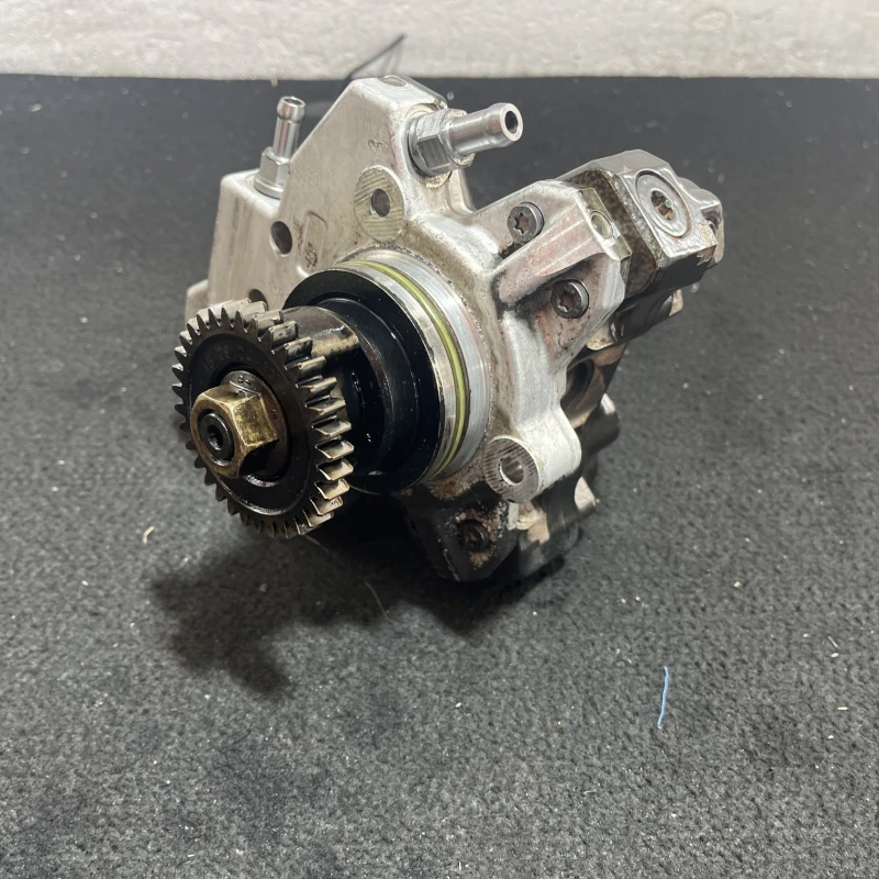 Pompa de injectie inalte / Mercedes-Benz R Class W251 facelift 2011 / Motor, racire si evacuare