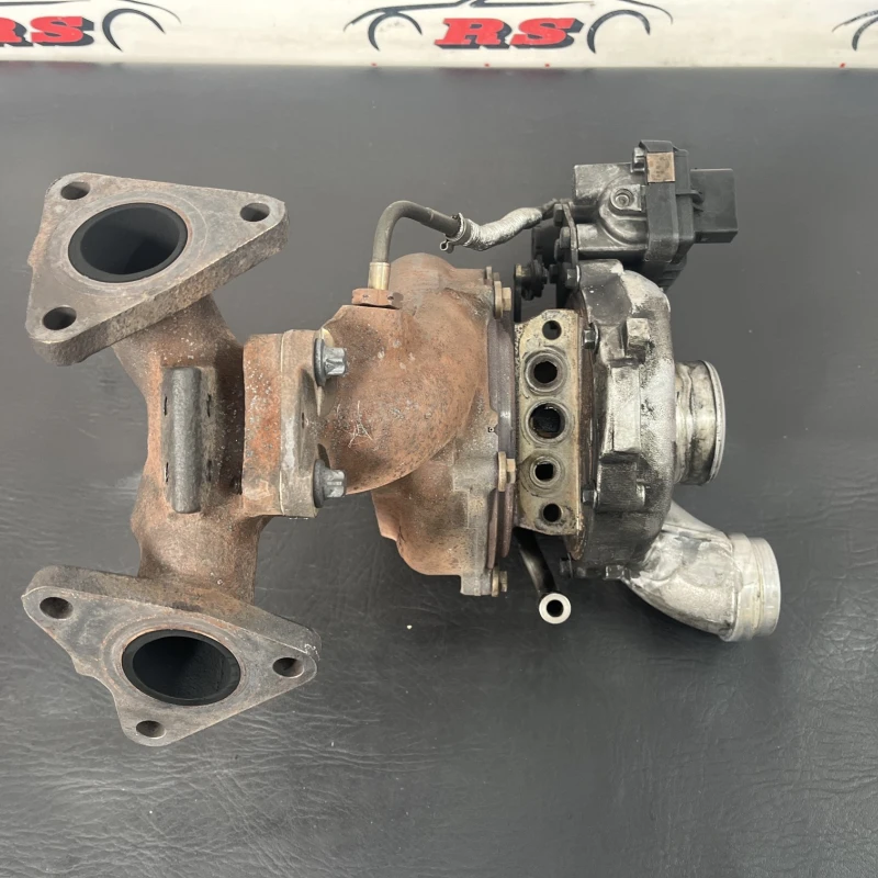 Turbosuflanta turbo turbina / Mercedes-Benz R Class W251 facelift 2011 / Motor, racire si evacuare