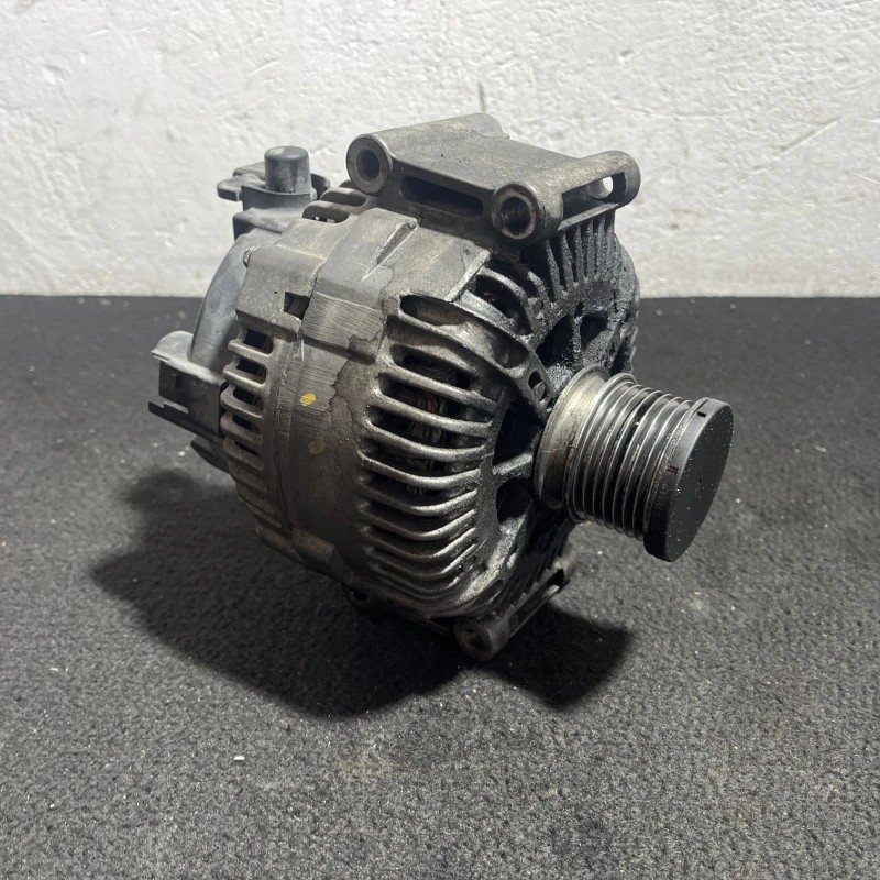 Alternator / Mercedes-Benz R Class W251 facelift 2011 / Motor, racire si evacuare