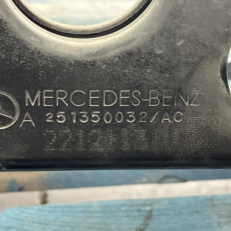 Punte spate / Mercedes-Benz R Class W251 facelift 2011 / Directie si suspensie