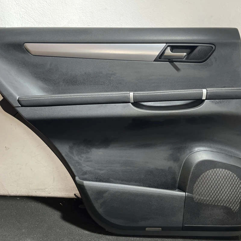 Panou tapiterie usa stanga spate Mercedes-Benz 