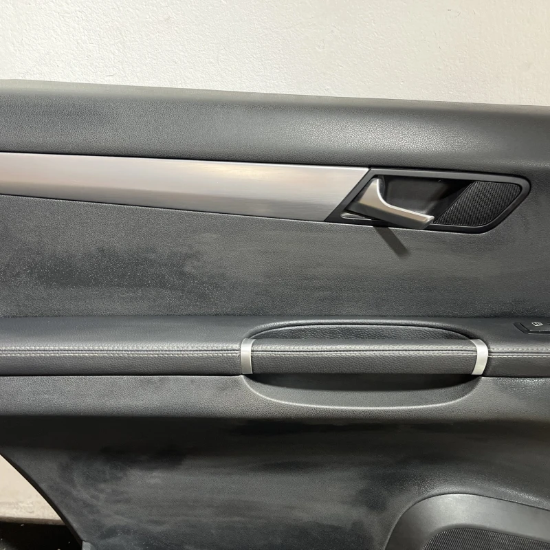 Panou tapiterie usa stanga spate / Mercedes-Benz R Class W251 facelift 2011 / Interior
