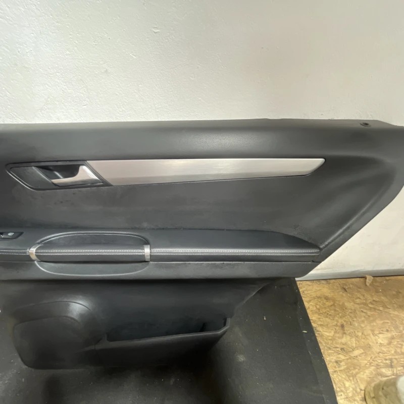 Panou tapiterie usa dreapta spate / Mercedes-Benz R Class W251 facelift 2011 / Interior