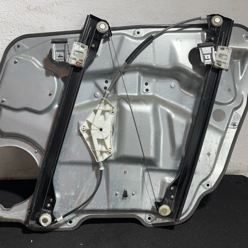 Macara geam stanga fata / Mercedes-Benz R Class W251 facelift 2011 / Caroserie, oglinzi si faruri