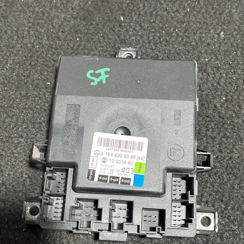 Modul usa stanga fata Mercedes-Benz 