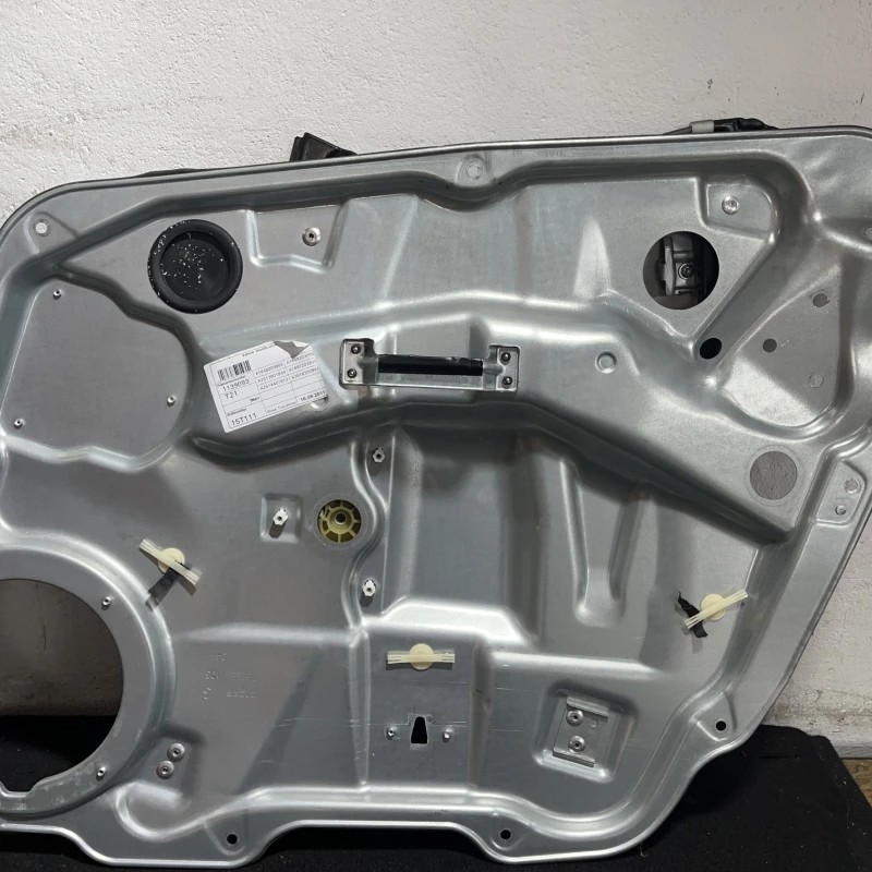 Macara geam dreapta fata / Mercedes-Benz R Class W251 facelift 2011 / Caroserie, oglinzi si faruri