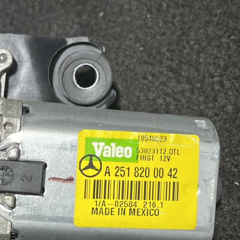 Motoras stergator haion / Mercedes-Benz R Class W251 facelift 2011 / Caroserie, oglinzi si faruri