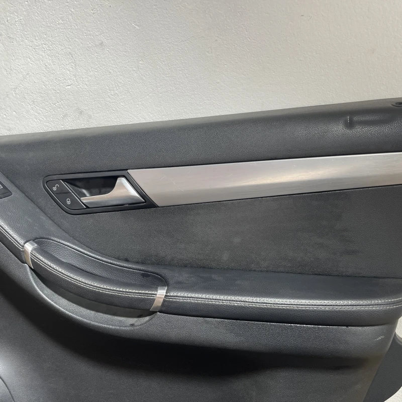 Panou tapiterie usa dreapta fata / Mercedes-Benz R Class W251 facelift 2011 / Interior