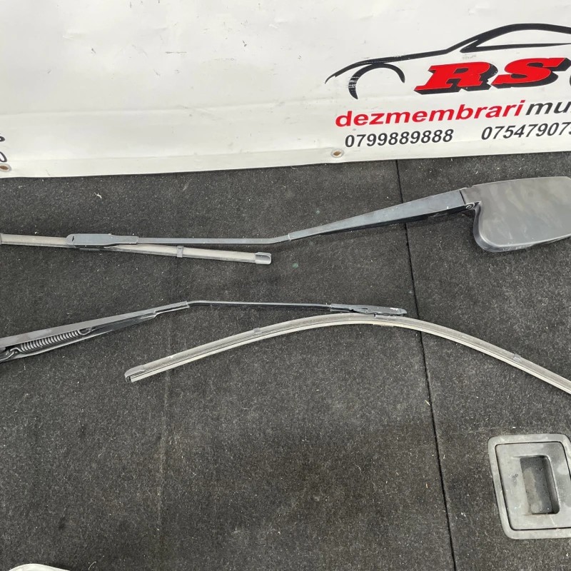 Stergatoare parbriz / Mercedes-Benz R Class W251 facelift 2011 / Caroserie, oglinzi si faruri