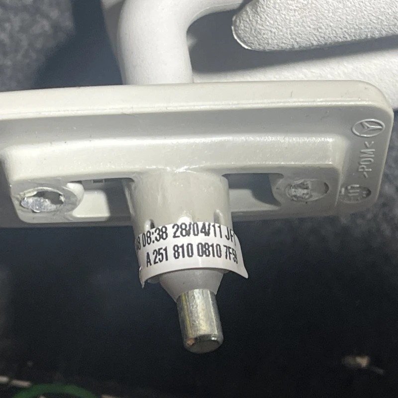 Parasolar stanga dreapta / Mercedes-Benz R Class W251 facelift 2011 / Interior