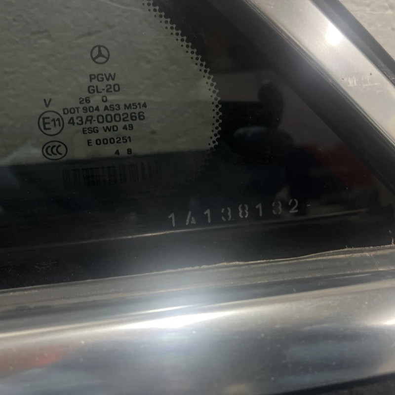 Geam stanga spate caroserie / Mercedes-Benz R Class W251 facelift 2011 / Caroserie, oglinzi si faruri