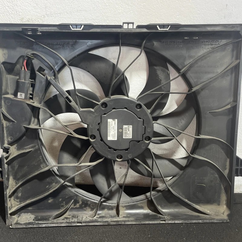 Electroventilator / Mercedes-Benz R Class W251 facelift 2011 / Motor, racire si evacuare