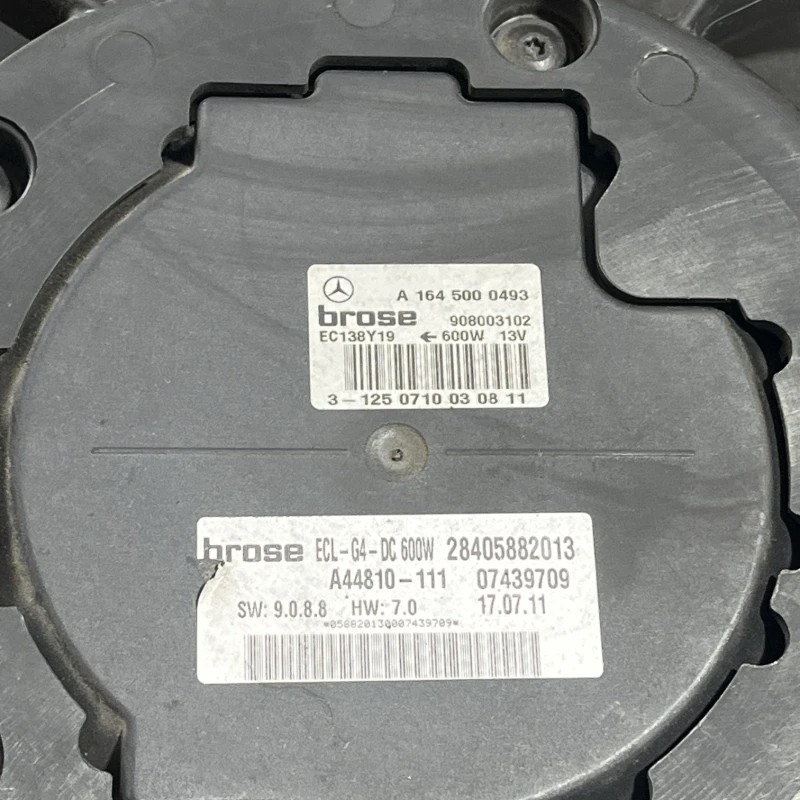 Electroventilator / Mercedes-Benz R Class W251 facelift 2011 / Motor, racire si evacuare