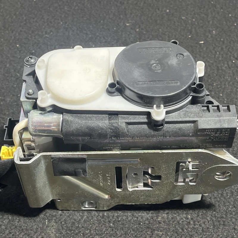 Centura stanga fata / Mercedes-Benz R Class W251 facelift 2011 / Interior